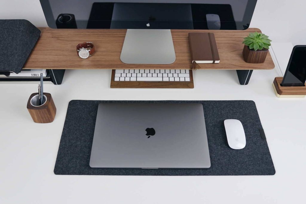 best desk pads featured image