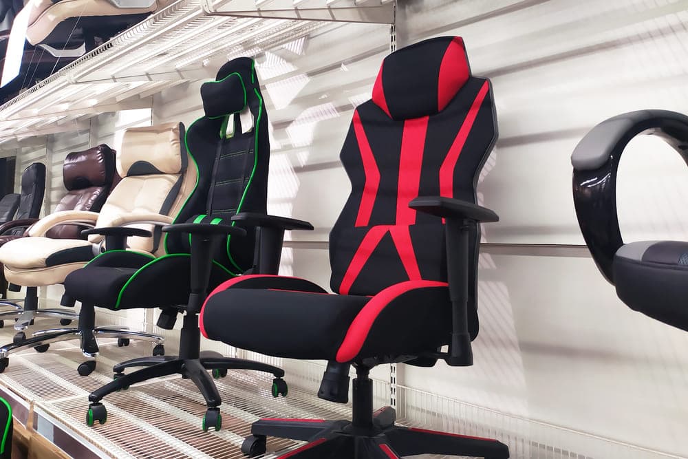 multiple gaming chairs in store