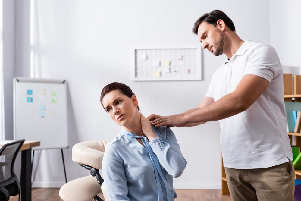 Standing Desks Help With Neck Pain featured image